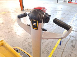 Pedestrian pallet stacker Caterpillar NSP16N2