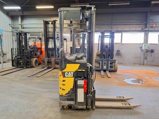 Stand-on pallet stacker Caterpillar NSR16N