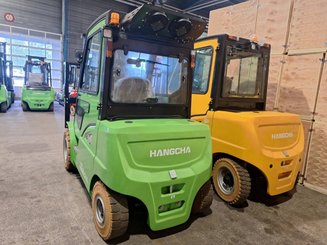 Four wheel front forklift Hangcha XC50i-600