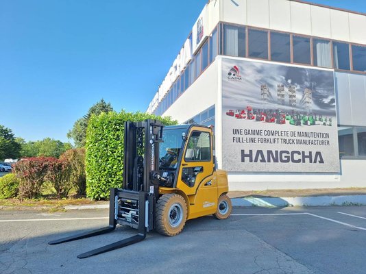 Four wheel front forklift Hangcha XE50i-600 - 1