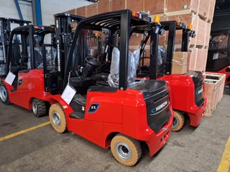 Four wheel front forklift Hangcha AE25 - 1