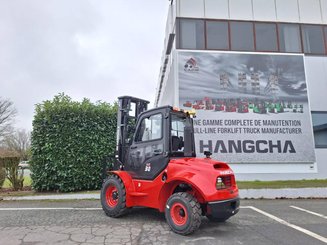 All-terrain forklift Hangcha TT30-2