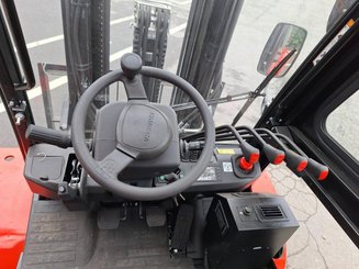 All-terrain forklift Hangcha TT30-2
