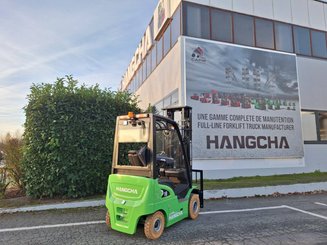 Four wheel front forklift Hangcha XC18i - 4