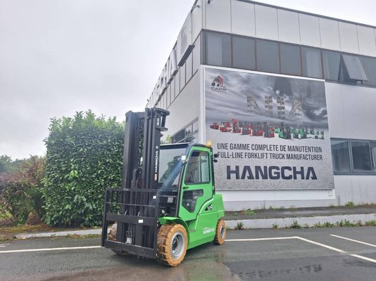 Four wheel front forklift Hangcha XC50i-600 - 1