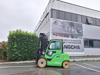 Four wheel front forklift Hangcha XC50i-600 - 2
