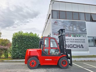 Four wheel front forklift Hangcha XF70D