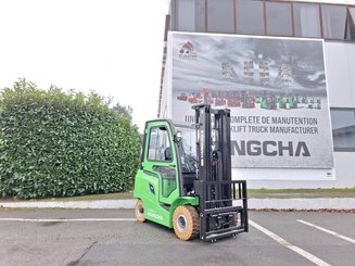 Four wheel front forklift Hangcha AE20Ci