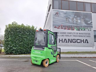 Four wheel front forklift Hangcha AE20Ci