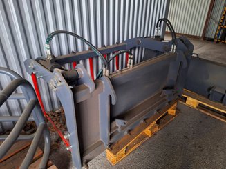 Handling accessories Manitech Fourches à fumier T150 H