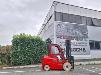 Four wheel front forklift Hangcha AE35