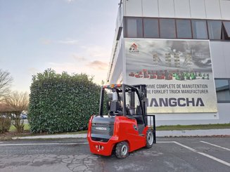 Four wheel front forklift Hangcha AE30 - 5