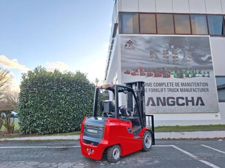 Four wheel front forklift Hangcha AE30 - 4