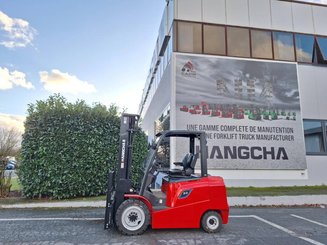 Four wheel front forklift Hangcha AE30 - 1