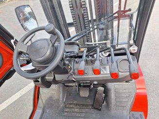 Four wheel front forklift Hangcha AE30 - 13
