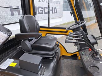 Four wheel front forklift Hangcha XE20Ci