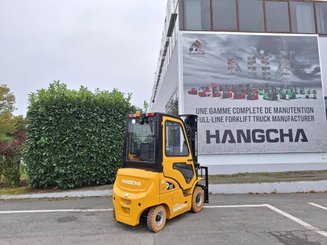 Four wheel front forklift Hangcha XE20Ci
