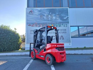 Four wheel front forklift Hangcha XF30D-2 - 3