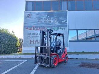 Four wheel front forklift Hangcha XF30D-2 - 1