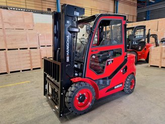 Four wheel front forklift Hangcha XF30D-2 - 1