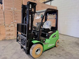 Four wheel front forklift Hangcha XC25i
