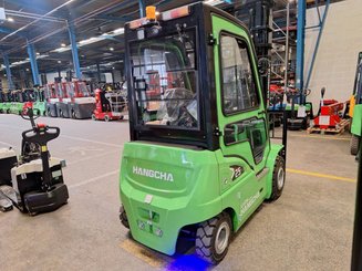 Four wheel front forklift Hangcha XC25i