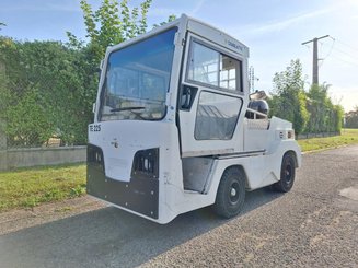 Tow tractor Charlatte TE225