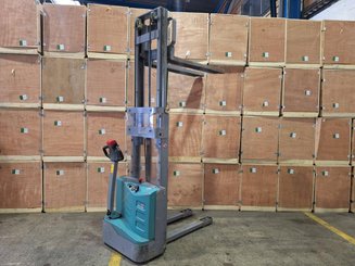 Pedestrian pallet stacker Ameise EPL210 - 9