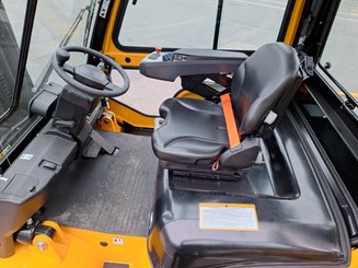 Four wheel front forklift Hangcha XE50i-600