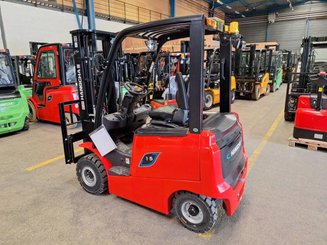 Four wheel front forklift Hangcha AE15