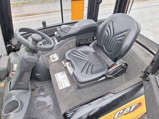 Four wheel front forklift Caterpillar EP30N
