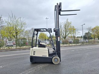 Three wheel front forklift Crown SCT 6000 - 7