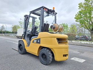Four wheel front forklift Caterpillar GP35 NTD - 2