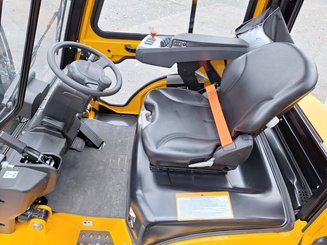 Four wheel front forklift Hangcha XE25i (CPD25-XEY2-SI)
