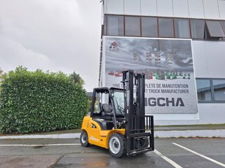 Four wheel front forklift Hangcha XE35i (CPD35-XEY2-SI) - 1