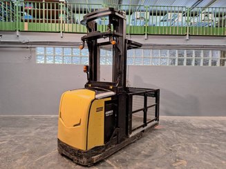 Man-up order picker Caterpillar NOH10N