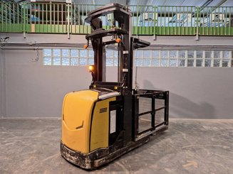 Man-up order picker Caterpillar NOH10N
