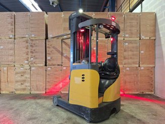 Reach truck Crown ESR5260-1.4 - 8