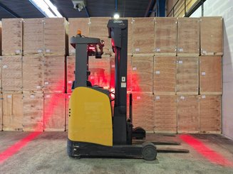 Reach truck Crown ESR5260-1.4 - 3