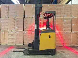 Reach truck Crown ESR5260-1.4 - 5