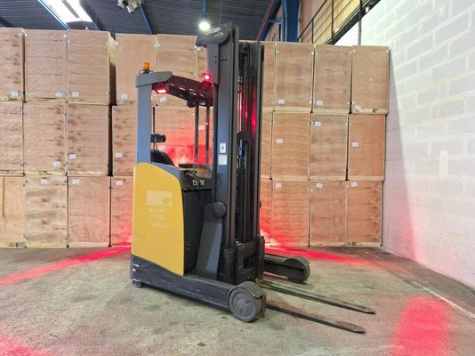 Reach truck Crown ESR5260-1.4 - 1