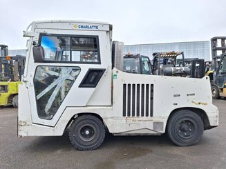 Tow tractor Charlatte TG225
