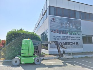 Articulated boom lift platform Hangcha GTHZ120i