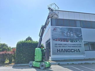 Articulated boom lift platform Hangcha GTHZ120i