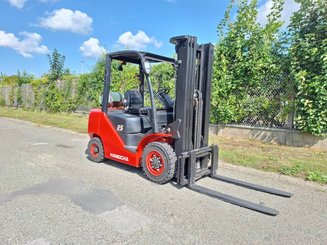 Four wheel front forklift Hangcha XF25G - 1