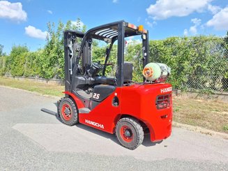 Four wheel front forklift Hangcha XF25G - 3