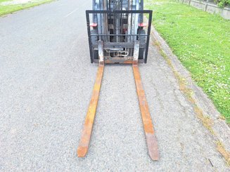Four wheel front forklift Hangcha CPYD25