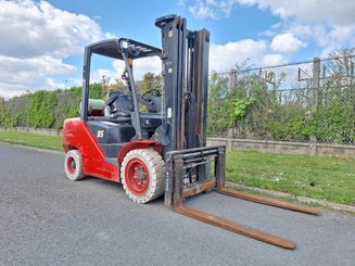 Four wheel front forklift Hangcha XF35G - 1