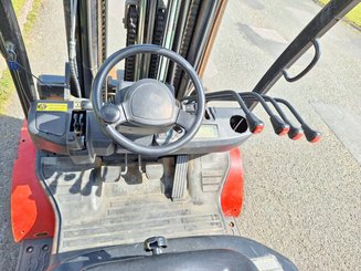 Four wheel front forklift Hangcha XF35G