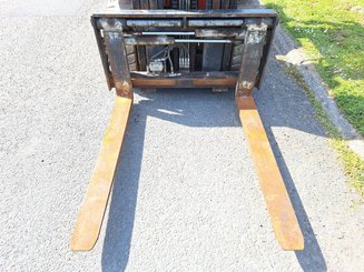 Four wheel front forklift Hangcha XF35G